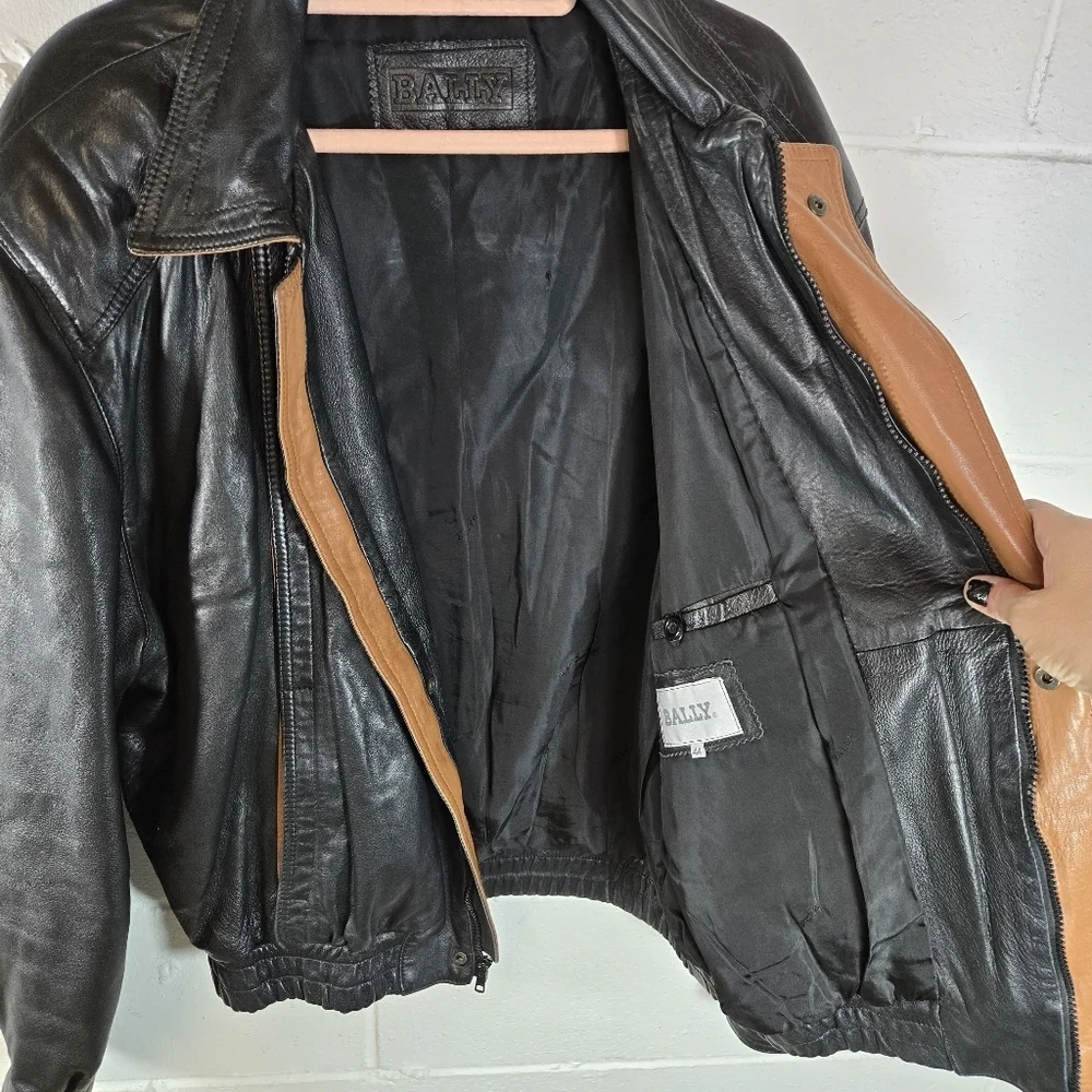 Vtg 90s Bally Black Leather European Italian Lambskin Leather Bomber Jacket